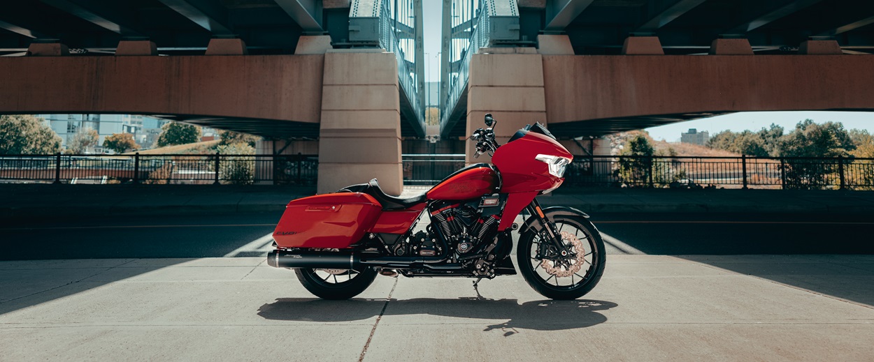 2025 Harley-Davidson® CVO™ Road Glide® ST near Syracuse, NY